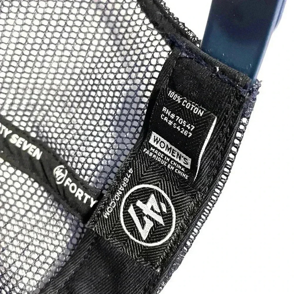 Ladies Women NHL Hockey Cap Hat ‘47 Captain SnapBack Sequins New - Picture 7 of 10